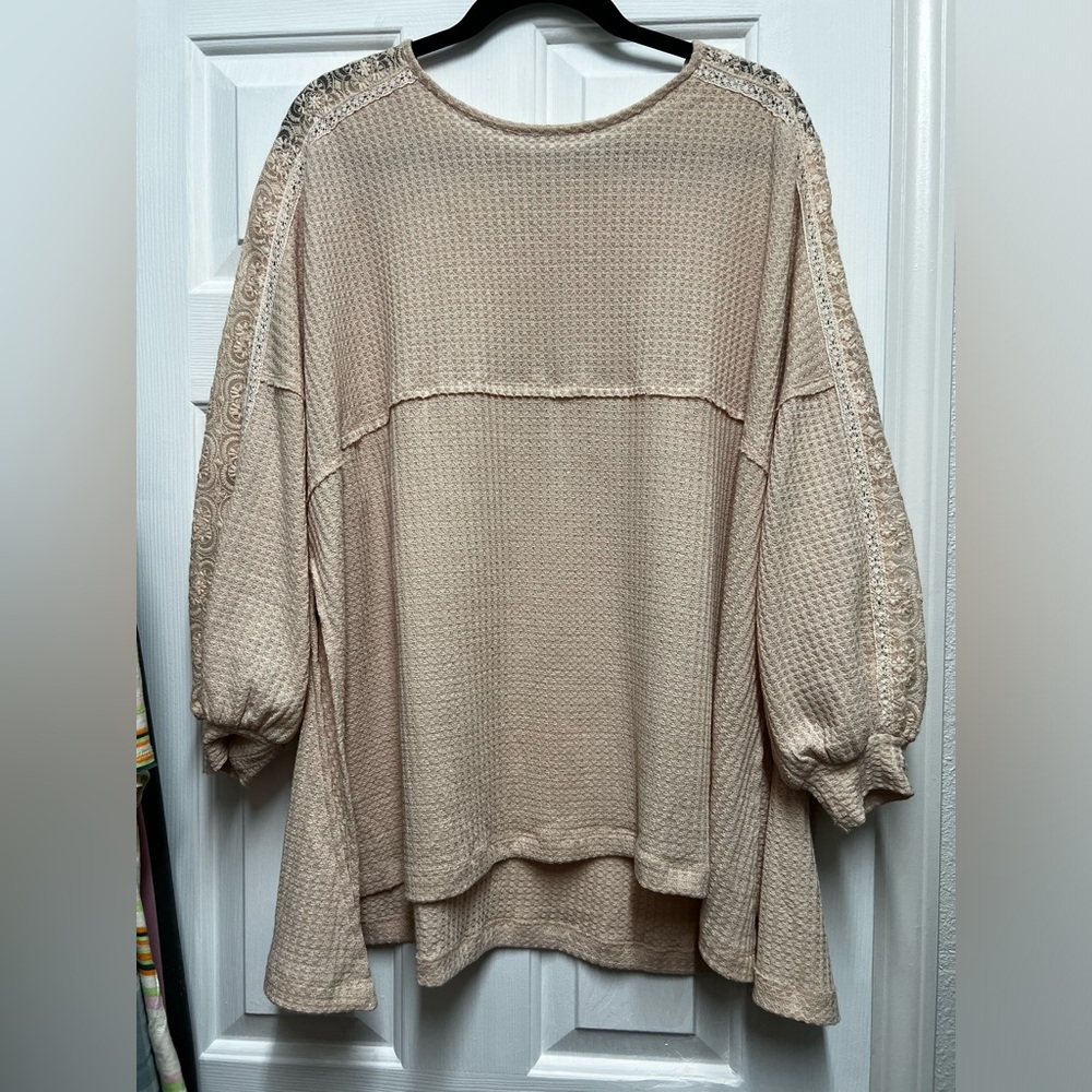 In Loom Tunic Top - M